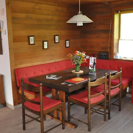 아파트 Ferienhaus Sunneschyn